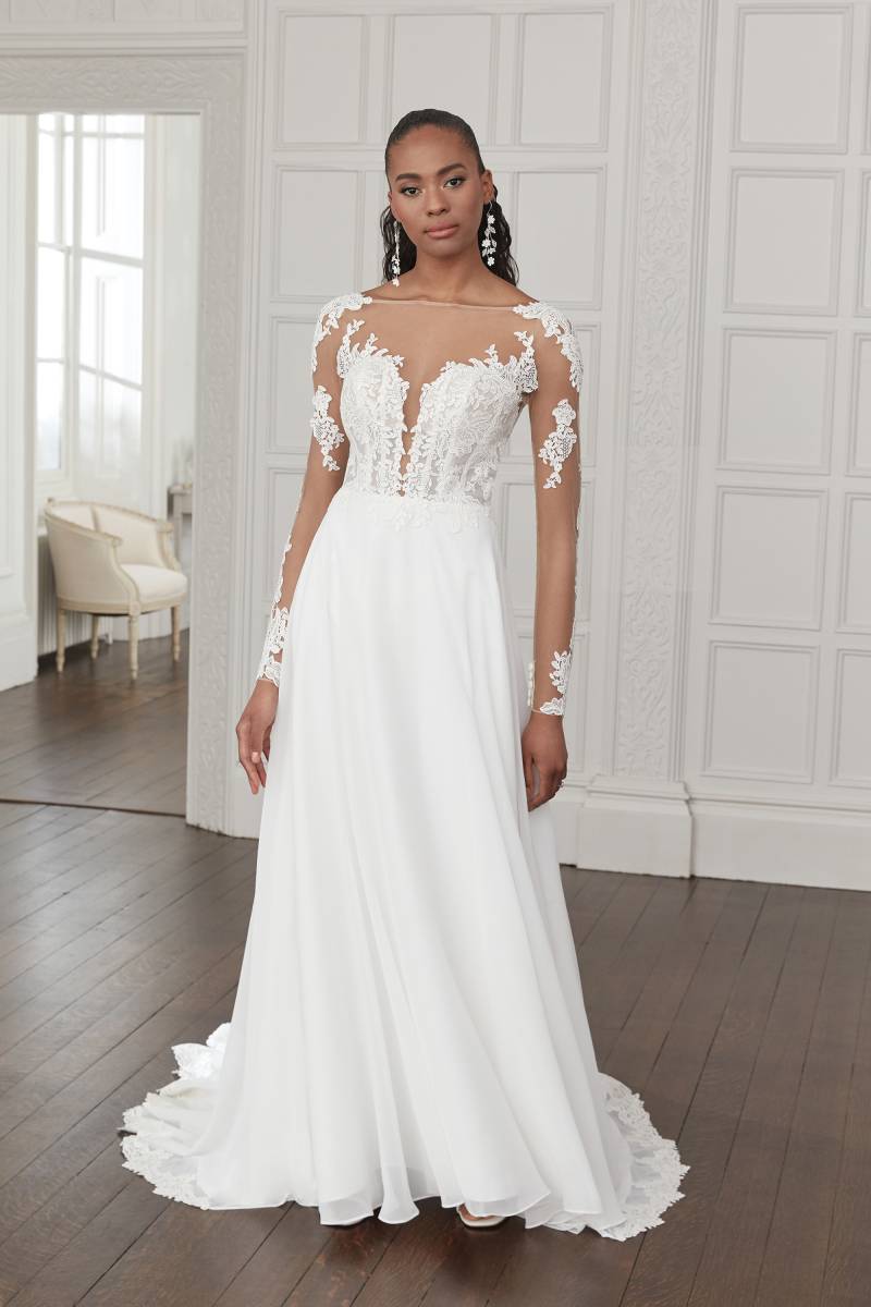 Ou trouver et essayer la robe de Mariée 44253 créateur Sincerity en Ventes Privées à prix moins cher sur Marseille