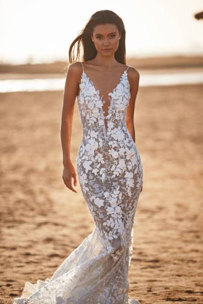 CRÉATEUR DE ROBES DE MARIÉE