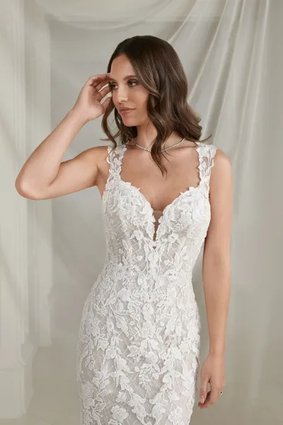 *Robe de mariée  créateur Justin Alexander ref 88280 coloris ivoire/nude en ventes privées