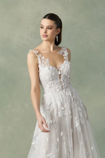 *Robe de mariée  créateur Justin Alexander ref 88309 coloris ivoire/nude en ventes privées