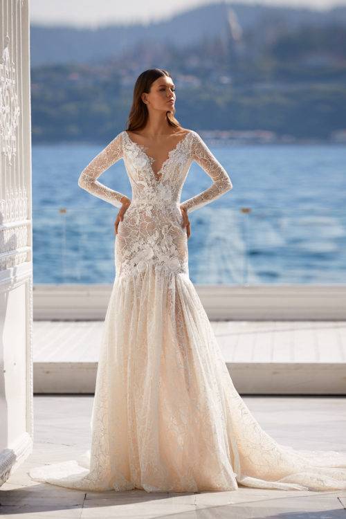 Optez pour les  ventes privées de robes de mariée près d'Arles ? Découvrez l'Espace Friedland à Marseille !