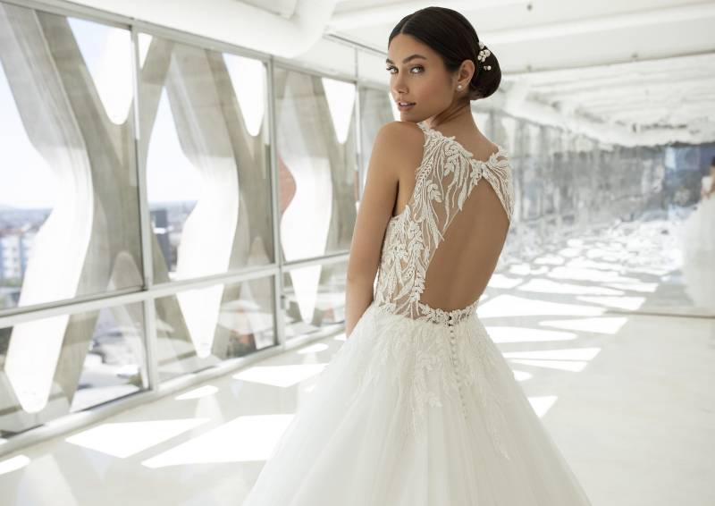 Robe de Mariée Trapèze Accessible à Marseille Offres Spéciales en Ventes Privées