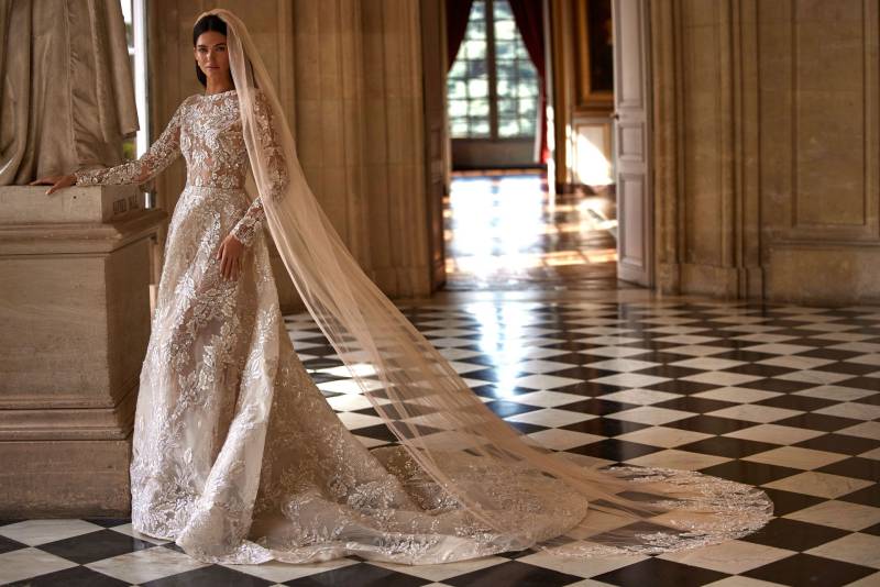 ROBE MILLA NOVA A GAGNER  DE 2000€