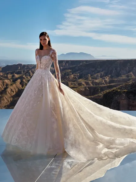 se marier dans le var proche de Fréjus avec une robe Pronovias